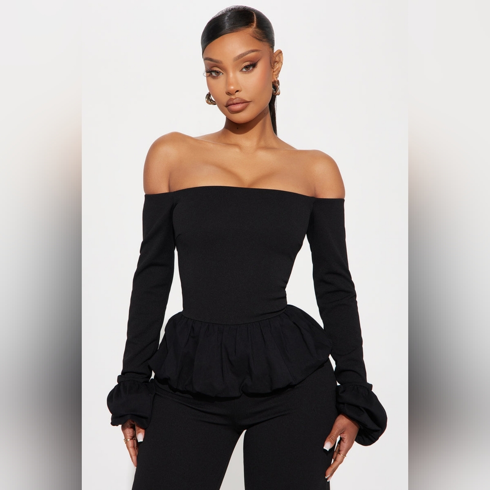 Fashion Nova off the shoulder jumpsuit - Picture 2 of 6